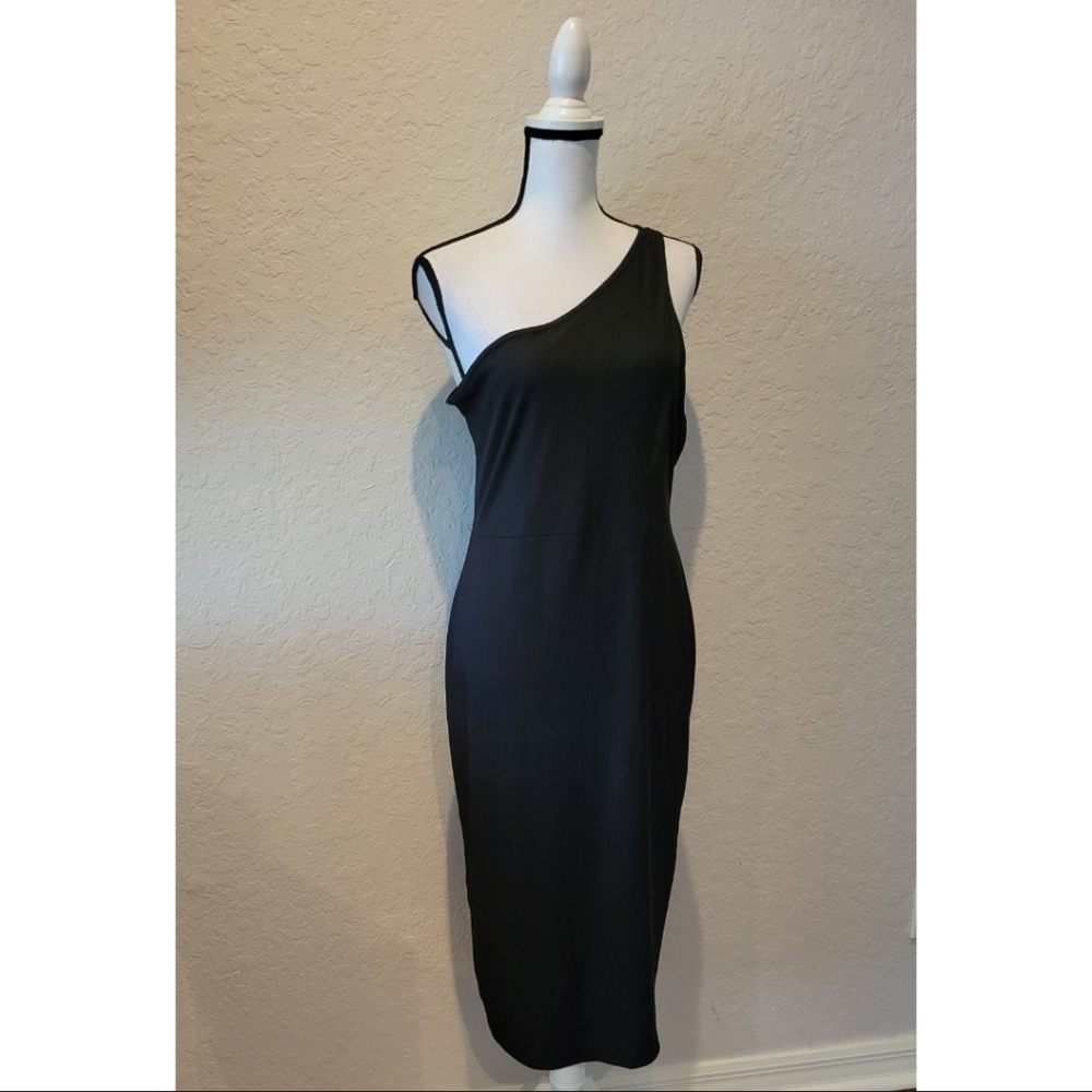 Black Ribbed Open Back Midi Dress - Picture 3 of 4